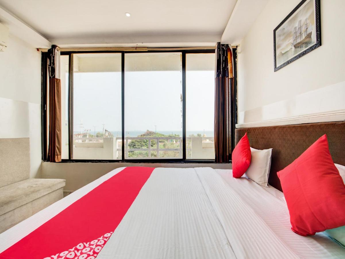 Oyo 69511 Hotel Sea E Pearl 비사카파트남 외부 사진